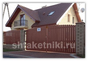 Штакетник для забора под дерево в Костанае